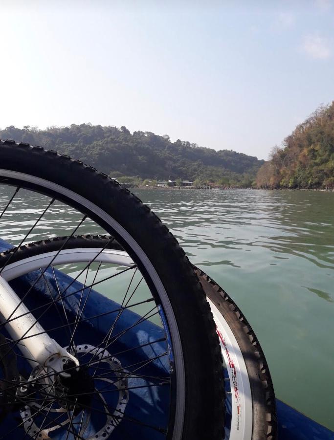 Motodorm Langkawi Hostel Kuah Kültér fotó