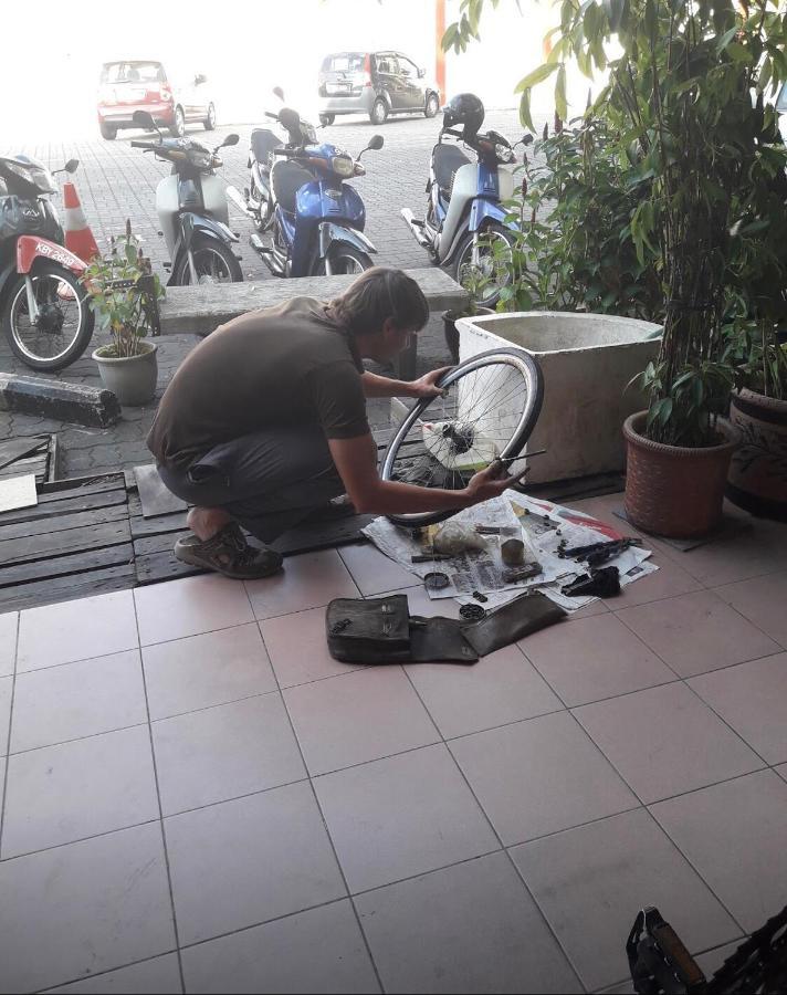 Motodorm Langkawi Hostel Kuah Kültér fotó