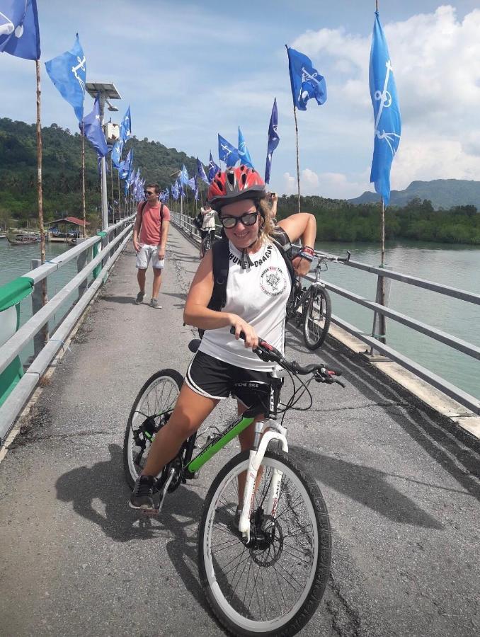Motodorm Langkawi Hostel Kuah Kültér fotó